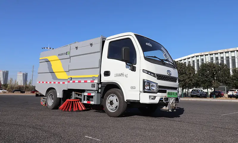 智慧环卫新标杆——新能源洗扫车助力城市绿色升级