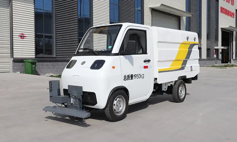 新能源路面养护车:高效、环保的城市清洁好帮手