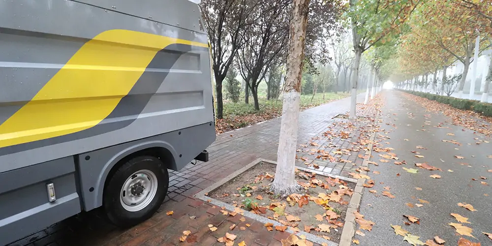 纯电动树叶收集车,树叶收集车,落叶收集车,电动落叶收集车 纯电动树叶收集车,树叶收集车,落叶收集车,电动落叶收集车
