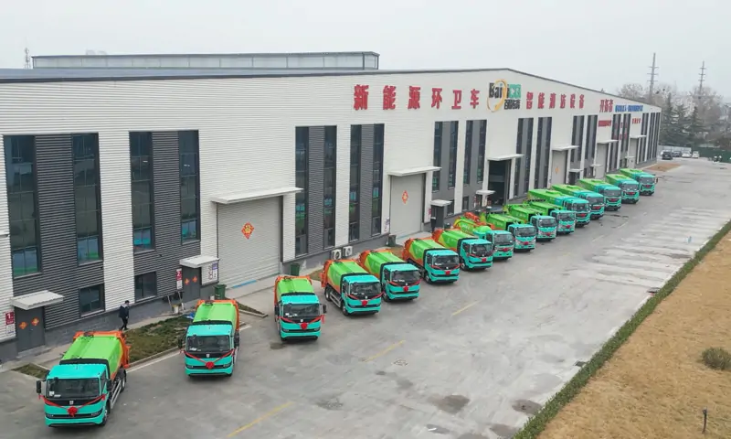 新能源洗扫车投入使用 让城市清洁更高效更环保