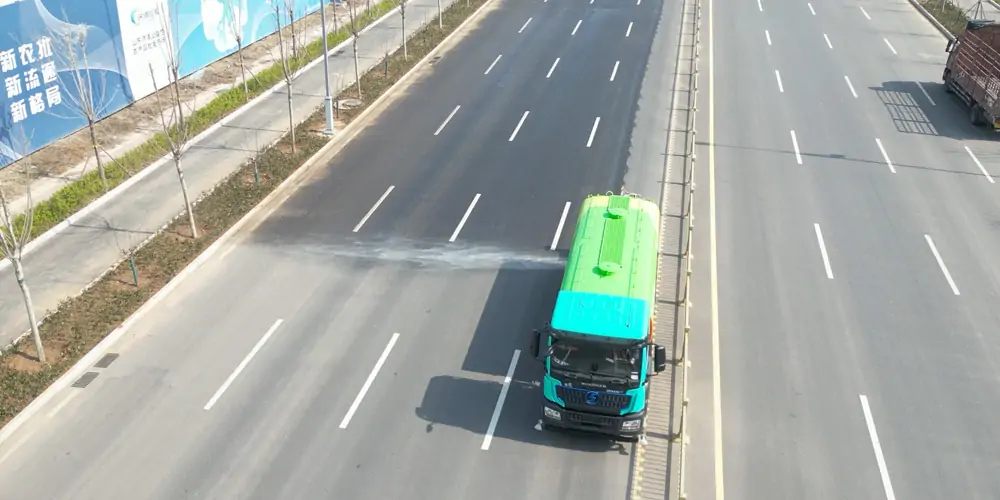 新能源洒水车，纯电动洒水车，多功能洒水车，25吨洒水车